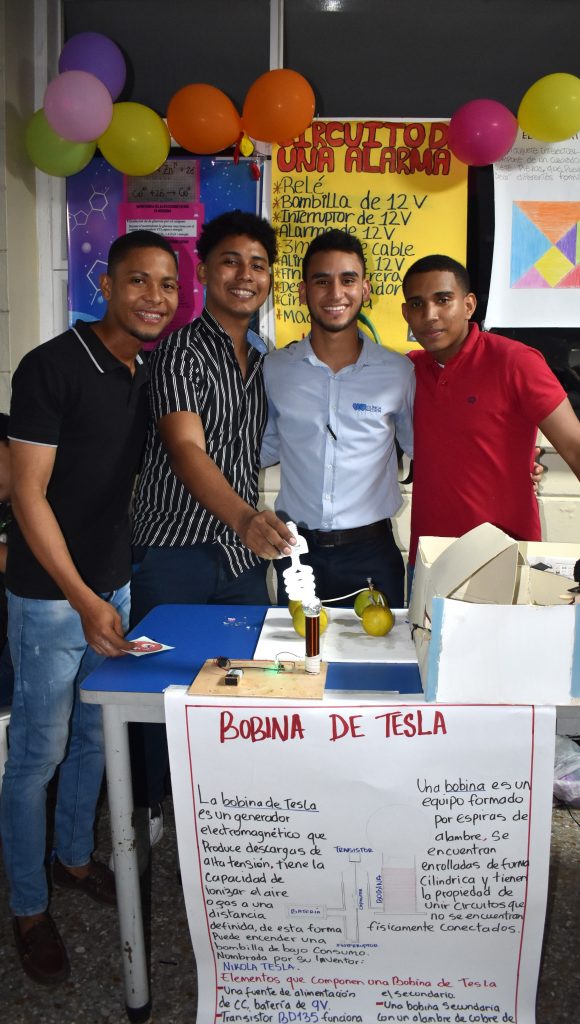 Feria De Ciencias Básicas En Unireformada - Corporación Universitaria ...